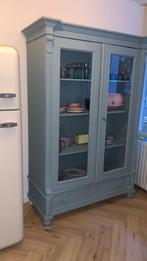 Lichtblauwe servieskast, Ophalen, 100 tot 150 cm, Zo goed als nieuw, 150 tot 200 cm