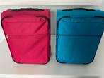 2x zachte rolkoffers klein rol koffer blauw en roze, Wieltjes, Gebruikt, 50 tot 60 cm, Ophalen of Verzenden
