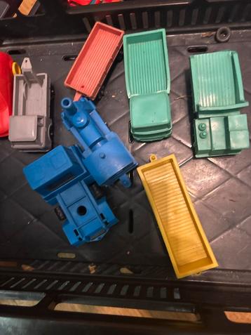 Vintage Speelgoedauto's - Vrachtwagens en Meer beschikbaar voor biedingen