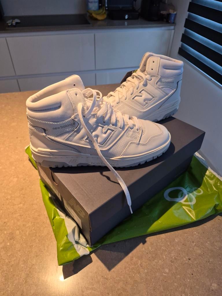 New balance 650  maat 44 (nieuw in doos), Kleding | Heren, Schoenen, Ophalen of Verzenden