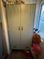 Kast met peuterbed groen heel mooie set, Zo goed als nieuw, Minder dan 100 cm, 25 tot 50 cm, 50 tot 100 cm