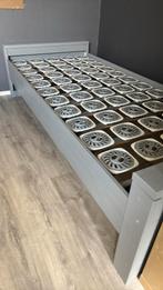 Woood grijs bed 90x200 met flex schotels lattenbodem, Huis en Inrichting, Slaapkamer | Bedden, Ophalen, 90 cm, Eenpersoons, Zo goed als nieuw