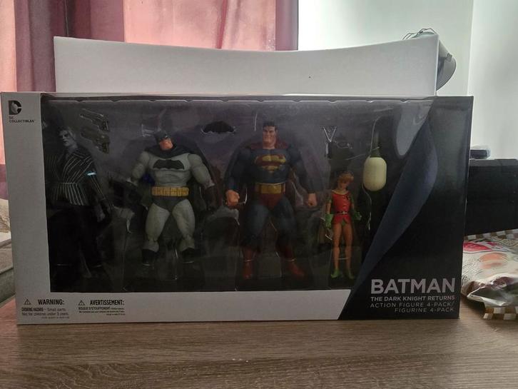 Batman vs Superman Statue - The Dark Knight Returns, Verzamelen, Poppetjes en Figuurtjes, Zo goed als nieuw, Ophalen of Verzenden