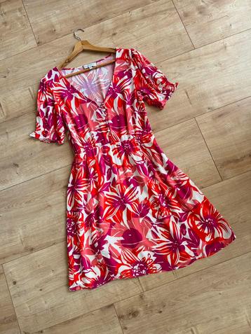 Zomerjurkje van Fabienne Chapot maat 38 met bloemenprint beschikbaar voor biedingen