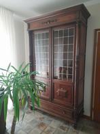 Antieke kast met glas in lood ramen, Ophalen, 100 tot 150 cm, 25 tot 50 cm, Glas