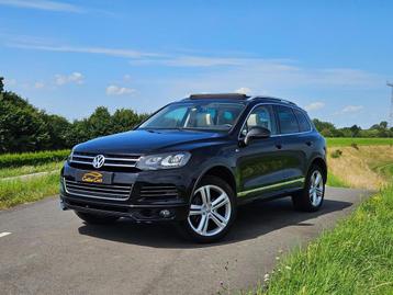 Volkswagen Touareg 3.0 TDI R-line | Panorama | Luchtvering | beschikbaar voor biedingen