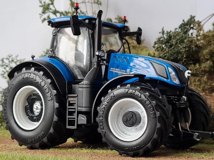 New Holland T7.315 HD, Hobby en Vrije tijd, Modelauto's | 1:32, Zo goed als nieuw, Tractor of Landbouw, Overige merken, Ophalen of Verzenden