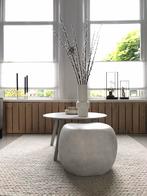 vtwonen Pebble bijzettafel 35xø50cm betonlook wit, Ophalen, Overige materialen, 50 tot 100 cm, Zo goed als nieuw