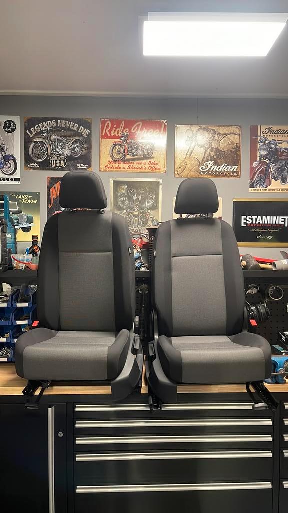 Caddy MK4 (2020) Stoelen Set, Auto-onderdelen, Interieur en Bekleding, Volkswagen, Gebruikt, Ophalen