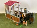 Schleich 42437 Paardenstal met Tori & Princess stal Fries, Verzamelen, Dierenverzamelingen, Ophalen of Verzenden, Zo goed als nieuw