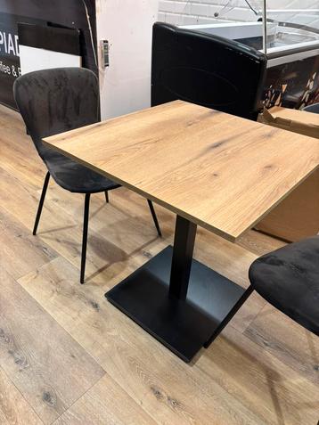 Bistro tables / Bistrotafels beschikbaar voor biedingen