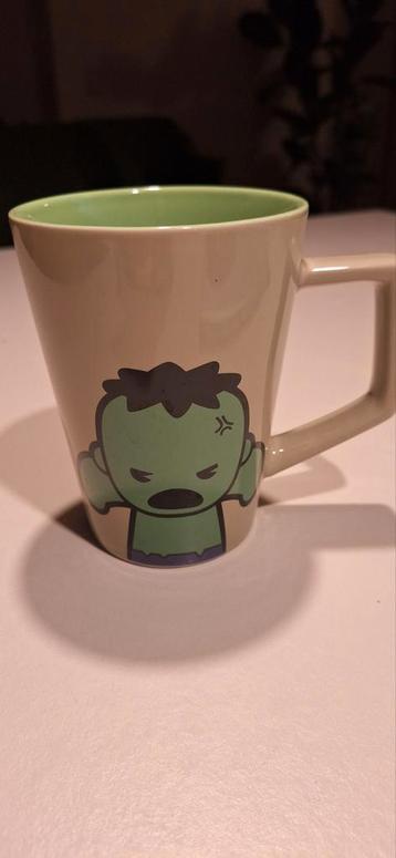 Miniso hulk mok beschikbaar voor biedingen