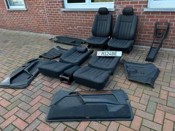 Mercedes w124 coupe interieur stoelen achterbank c124 beschikbaar voor biedingen