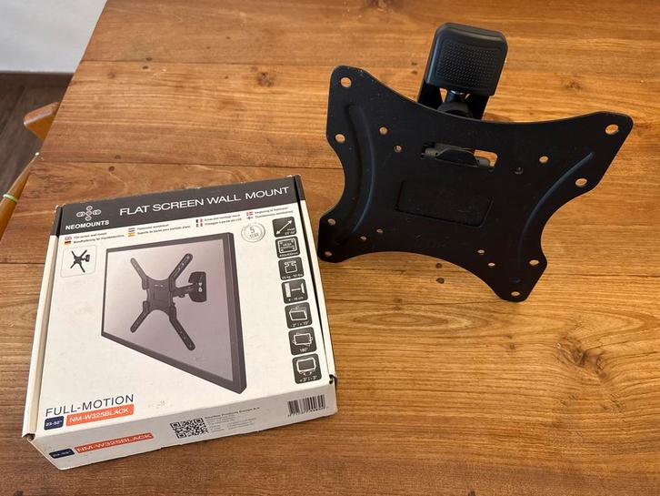 Neomounts TV Wandsteun Draaibaar/Kantelbaar - 52", Audio, Tv en Foto, Televisiebeugels, Zo goed als nieuw, Ophalen of Verzenden