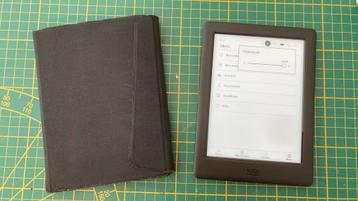 Kobo Glo HD, zgan, met Sleepcover & 123 boeken! beschikbaar voor biedingen