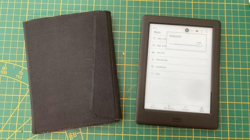 Kobo Glo HD, zgan, met Sleepcover & 123 boeken!, Computers en Software, E-readers, Zo goed als nieuw, 6 inch of minder, 4 GB of minder