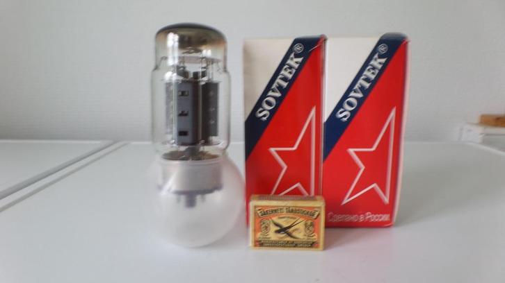Elektronenbuizen (2x), SOVTEK, KT88, matched pair-(#8560), Hobby en Vrije tijd, Elektronica-componenten, Nieuw, Ophalen of Verzenden