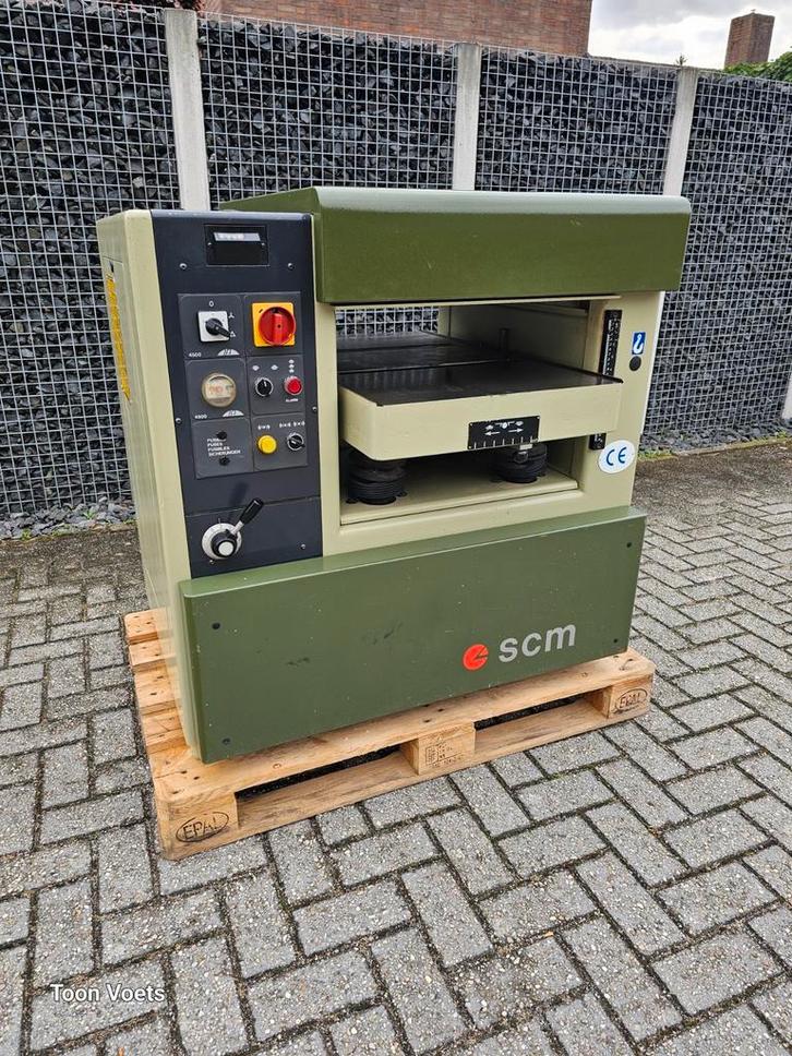 Vandiktebank SCM Elektrisch hoog  / laag, Doe-het-zelf en Verbouw, Schaafmachines, Gebruikt, Ophalen