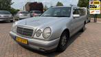 Mercedes-Benz E-klasse Combi 240 Avantgarde automaat navi cl, Auto's, Gebruikt, Grijs, 2398 cc, 170 pk