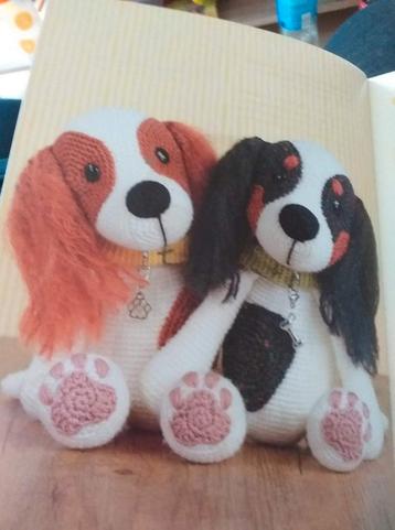 Leuke gehaakte Spaniel  beschikbaar voor biedingen