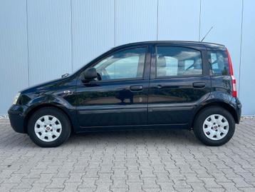 Fiat Panda 1.2 2010 Blauw-weinig km!  nap - nw APK beschikbaar voor biedingen
