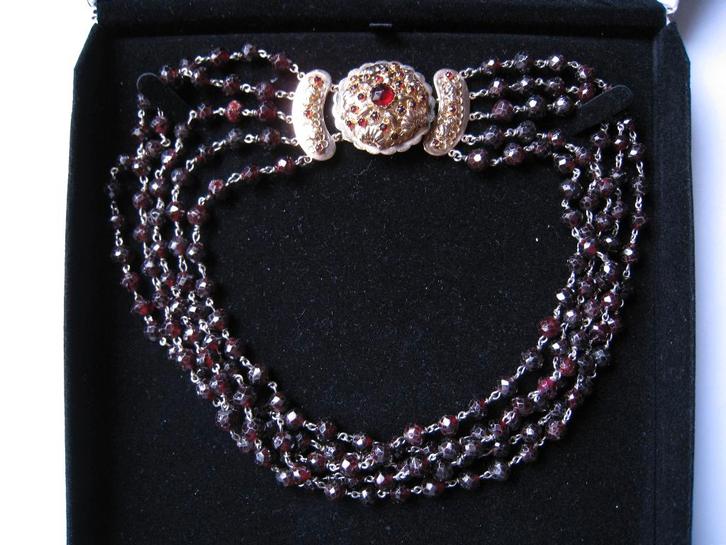 GOUD - GOUDEN GROOT 3 DLG SLOT AAN 5 RIJIG GRANATEN COLLIER, Sieraden, Tassen en Uiterlijk, Kettingen, Gebruikt, Goud, Goud, Verzenden