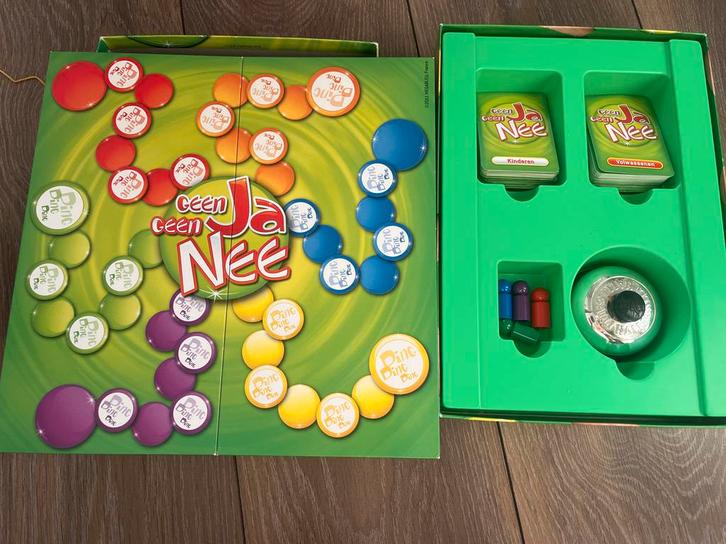Geen Ja Geen Nee Bordspel, Hobby en Vrije tijd, Gezelschapsspellen | Bordspellen, Zo goed als nieuw, Een of twee spelers, Reisspel