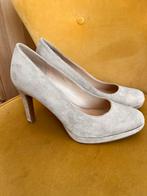 Beige pumps- maat 39, Ophalen of Verzenden, Zo goed als nieuw, Beige