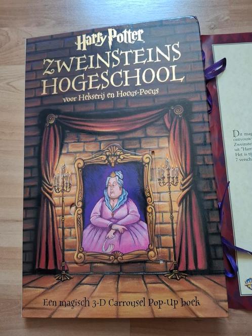 NIEUW Harry Potter 3d Caroussel Popup boek, Verzamelen, Harry Potter, Nieuw, Boek of Poster, Ophalen of Verzenden