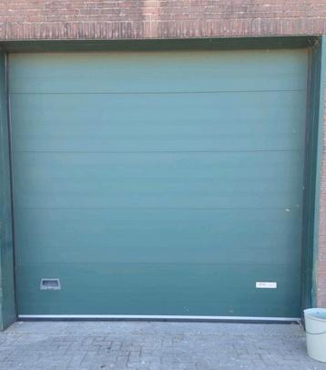 3500 x 3200 nassau overheaddeur roldeur garagedeur  beschikbaar voor biedingen