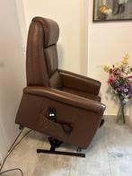 Te koop prachtige Elektrische sta op relaxstoel Himolla, Huis en Inrichting, Fauteuils, Ophalen, Zo goed als nieuw, 50 tot 75 cm
