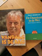 Twee boeken van Toon Hermans, Ophalen of Verzenden, Zo goed als nieuw