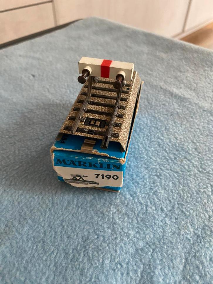 Marklin stootblok 7190 - met/zonder OVP, Hobby en Vrije tijd, Modeltreinen | H0, Gebruikt, Rails, Wisselstroom, Märklin, Ophalen of Verzenden