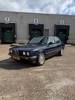 BMW 325e E30 Bj. 1984, Auto's, Achterwielaandrijving, Blauw, 2674 cc, 122 pk