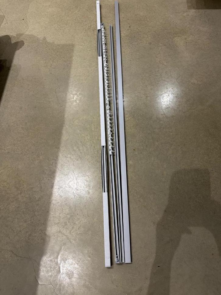 gordijnrail, Huis en Inrichting, Stoffering | Gordijnen en Lamellen, Nieuw, Minder dan 100 cm, 200 cm of meer, Grijs, Ophalen