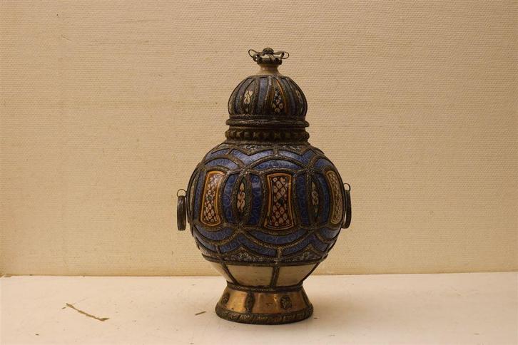 Oude marokkaanse pot met deksel 48150, Huis en Inrichting, Woonaccessoires | Vazen, Gebruikt, Overige kleuren, Minder dan 50 cm