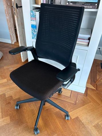 Ahrend 2020 ergonomische bureaustoel Extra Verta beschikbaar voor biedingen