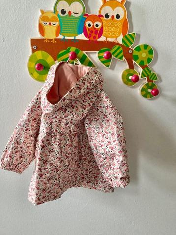 Vrolijke zomerjas Prenatal maat 68 - als nieuw