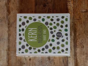 KERN nederlands schoolboek beschikbaar voor biedingen