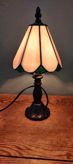 Tiffany Lampje met Groen en Crème Glas-in-lood Design, Ophalen