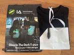 Glow in the dark t-shirt - Teken met licht! Maat: 9-11 jaar, Ophalen of Verzenden, Zo goed als nieuw, Jongen of Meisje