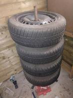 Ford focus winterbanden, Auto-onderdelen, Banden en Velgen, Ophalen, 16 inch, Banden en Velgen, 205 mm