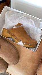 SISSYBOY CLOGS MT 39CONGNAC SUEDE, NIEUW, Kleding | Dames, Schoenen, Bruin, Overige typen, Nieuw, Ophalen of Verzenden