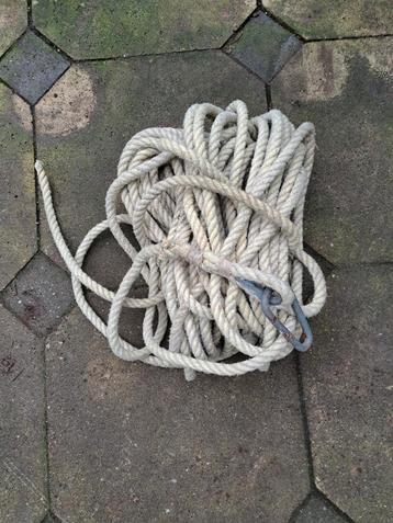Scheepstouw  beschikbaar voor biedingen