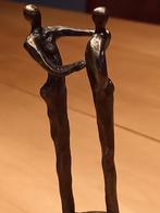 MOOI BEELD ,, DE EEUWIGE VRIENDSCHAP ,,EEN MOOI EENVOUDIG BR, Ophalen of Verzenden