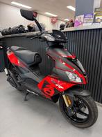 Aprilia SR 50 Factory Brom 2T 45KM BJ 2020 Nieuwstaat 4500KM, Fietsen en Brommers, Scooters | Aprilia, Ophalen, Maximaal 45 km/u