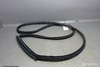Deurrubber linksvoor BMW 1-serie E81zwart, Auto-onderdelen, Gebruikt, Ophalen of Verzenden, BMW, BMW
