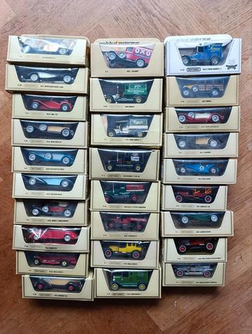 27 models of yesteryear Matchbox modellen, jaren 80 beschikbaar voor biedingen