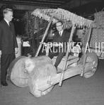 Flintstones cartoon automobile 1965 foto, Verzenden, Nieuw, Auto's