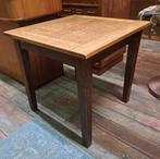 14 oude horeca tafels 80 x 80 cm bruin café grijp je kans, Ophalen